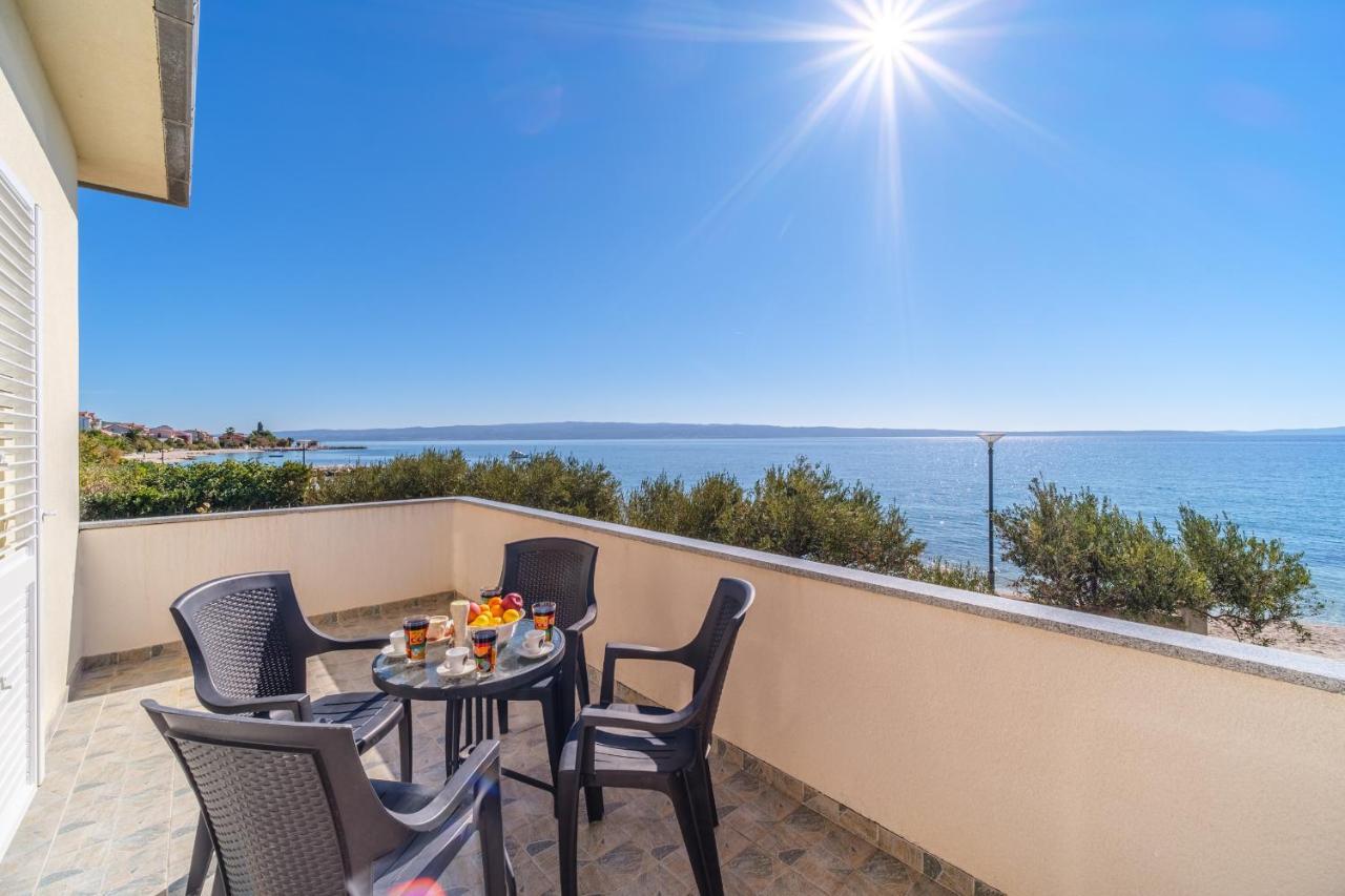 Beach Paradise Apartments ポドストラナ エクステリア 写真