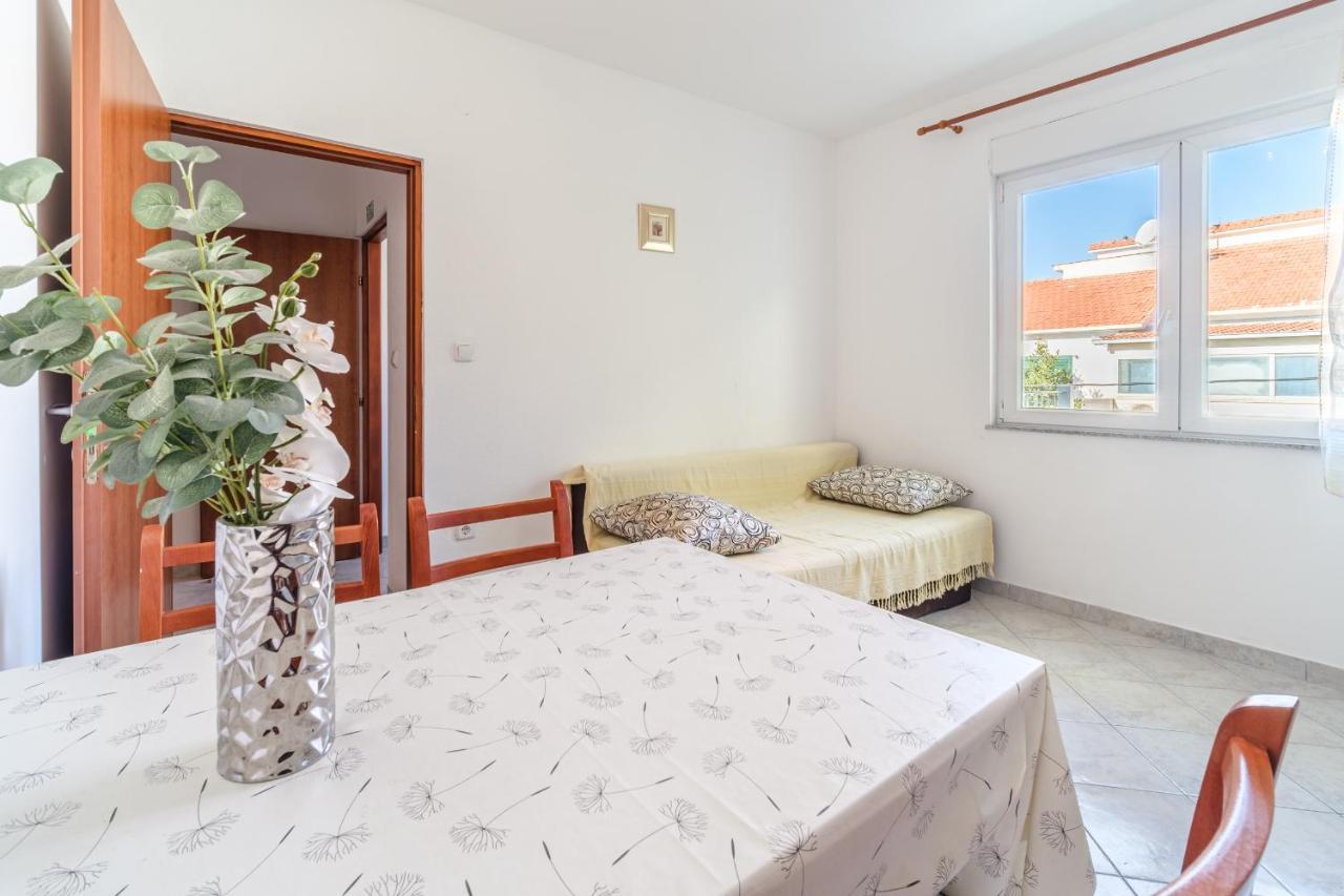 Beach Paradise Apartments ポドストラナ エクステリア 写真