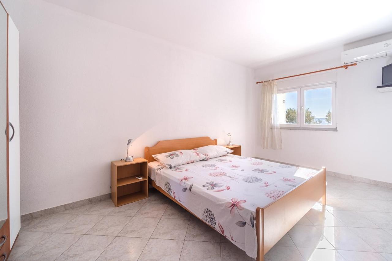 Beach Paradise Apartments ポドストラナ エクステリア 写真