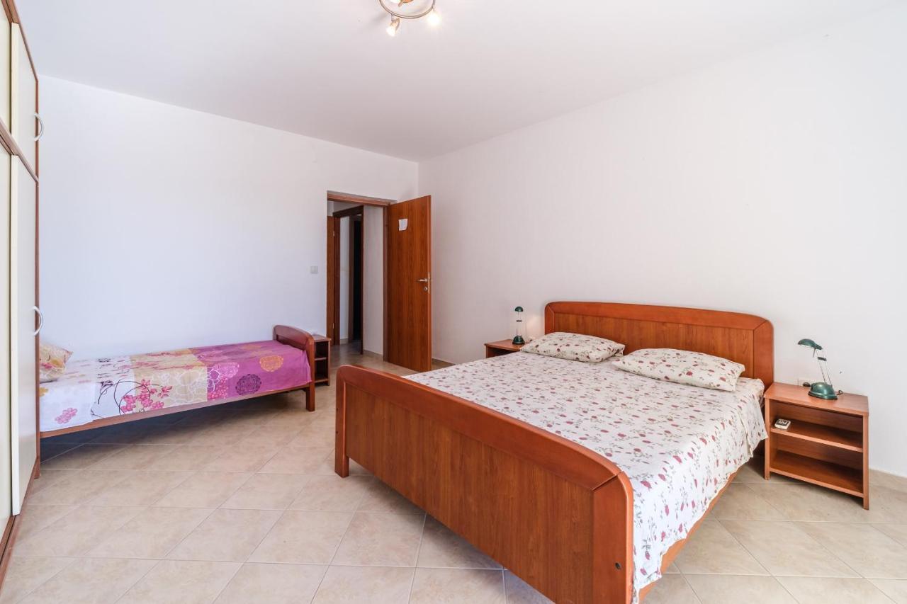 Beach Paradise Apartments ポドストラナ エクステリア 写真