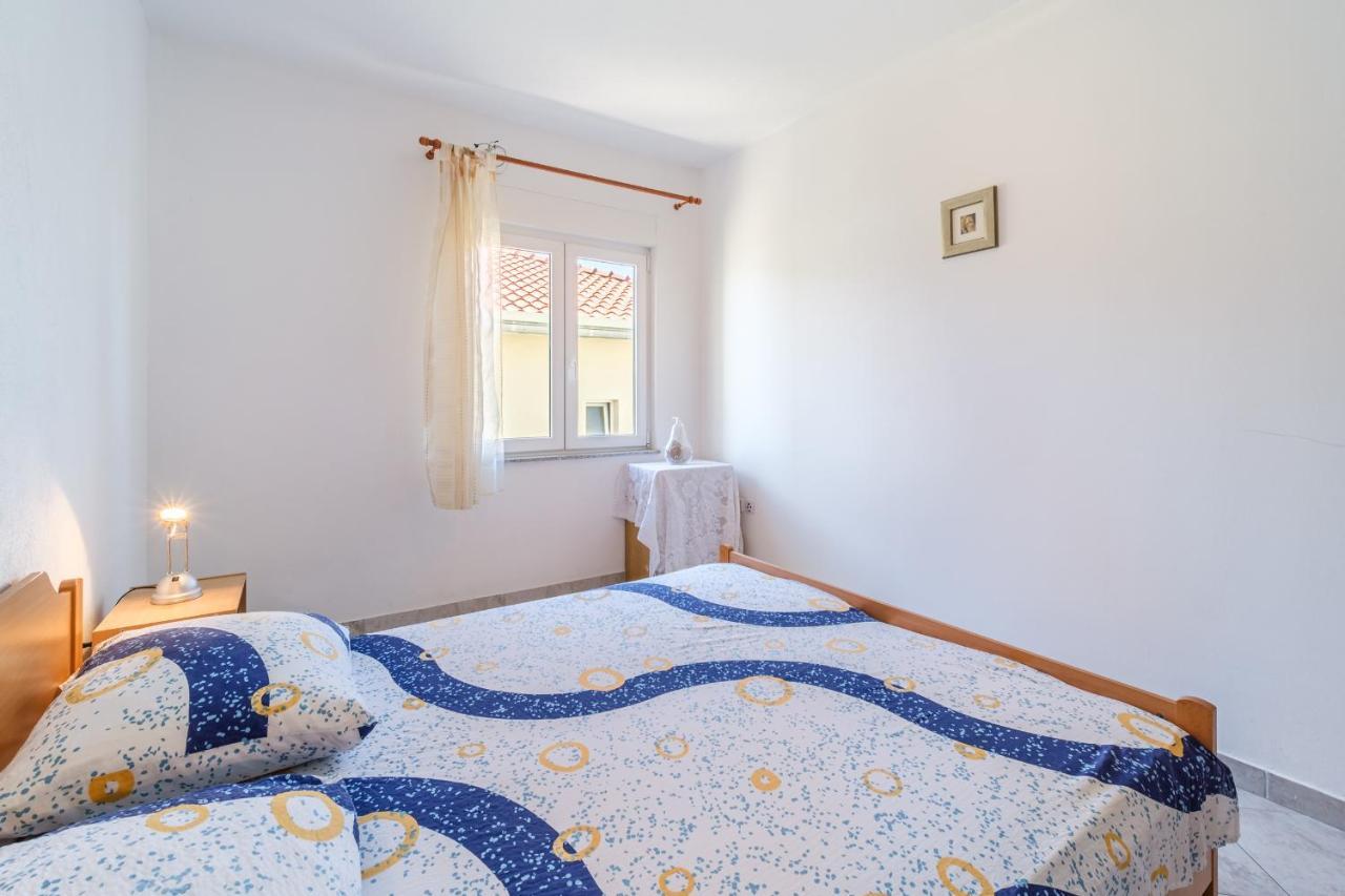 Beach Paradise Apartments ポドストラナ エクステリア 写真