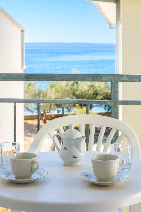 Beach Paradise Apartments ポドストラナ エクステリア 写真