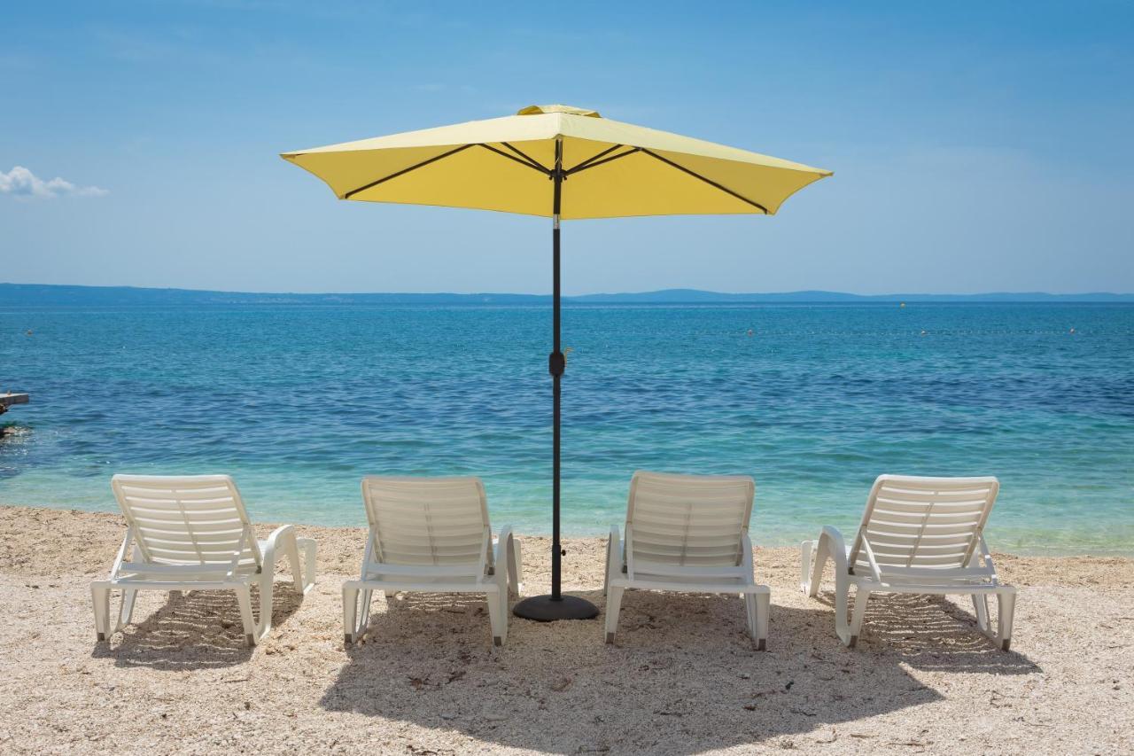 Beach Paradise Apartments ポドストラナ エクステリア 写真